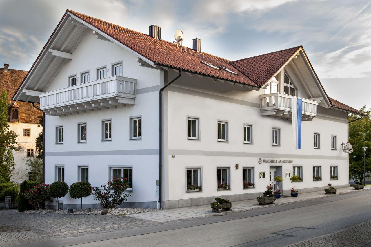 Hotel Wirtshaus Am Schloss Aicha vorm Wald Экстерьер фото